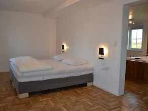 Mondern Furnished Holiday Home - Image 2