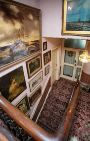 The Ostrich Hotel - Image 2