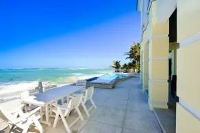 La Mouette Cable Beach Bahamian Villa - Image 2