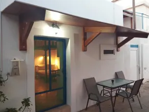 Beach Front Apartments - Image 5