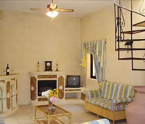 Ta' Gittu II Farmhouse - Image 4