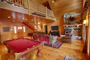 Serenity Pines Lodge - Image 4