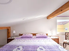 Plush Apartment in Rijeka With Hot Tub and Near the Sea - Image 5