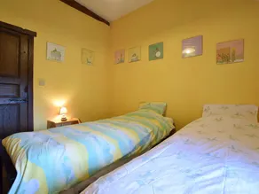 Rustic Holiday Home in Septon With Private Garden - Image 4