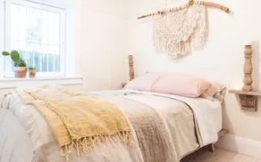 Designer Beachfront Apartment - Image 2