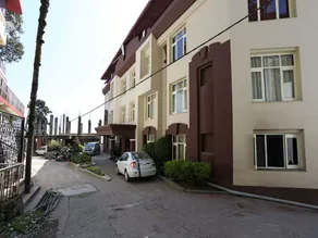 OYO 1672 Hotel The Pearl - Image 4