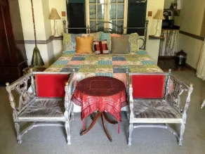 Baines House Inn and Gallery - Image 3