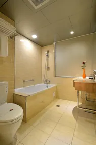 Yolai Hotel - Image 2
