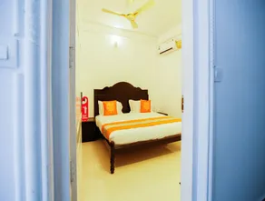 Royal Homes - Image 2