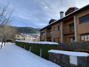 Cozy Apartment in Alp - Image 4