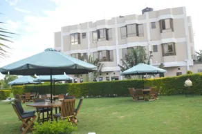 Royal Green Gardens Resort - Image 2