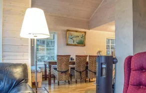 Stunning Home in Farsund With 3 Bedrooms - Image 3