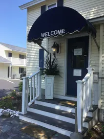 Footbridge Beach Motel - Image 4
