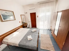 Hotel Sara - Image 4