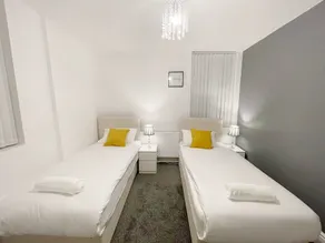 New Brighton House - Image 2