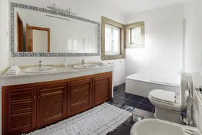 5 bedrooms house with private pool enclosed garden and wifi at Paredes de Coura - Image 2