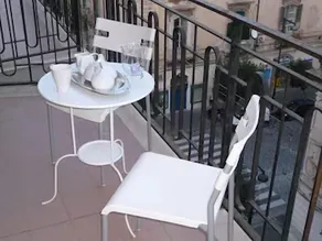 Le Grand Bleu B&B - Image 5