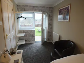 The Crown Hotel - Image 2