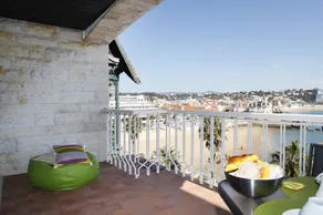 Remarkable view over Cascais Bay - Image 4