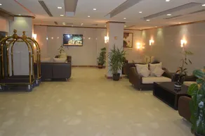 Lina Park Hotel Suites 1 - Image 3