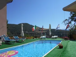 B&B Live Paradise - Image 4