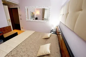 Hotel Villa Regina Margherita - Image 5