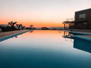 Bungalow acolhedor com piscina em Valenca by MyStay - Image 5