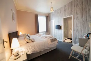 Waves In bed & breakfast - Image 2