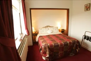 Ave Maria Farmhouse Bed & Breakfast - Image 3
