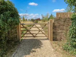 Egleton - Image 5