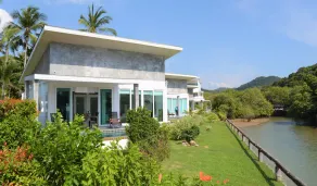 Coconut Bay Villa - Image 4