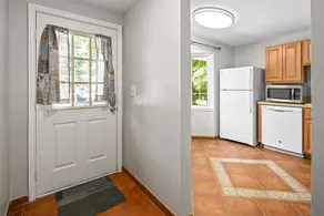 Sterling Townhome - Private & Santized, in a Quiet & Safe Neighborhood. Self Checkin, Pet Friendly! Super-host Support - Image 4