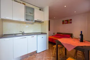 Anita Apartments - Image 4