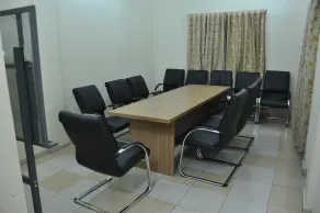 Oscar Pak Royal Hotel - Image 2