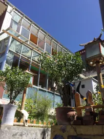 Yangkor Tibetan Homestay Hostel - Image 4