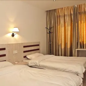 Tailaoshan Mingyue Hostel - Image 3
