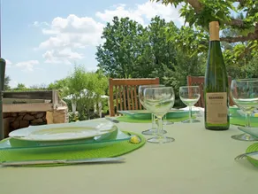 Provencal Villa With Heated Private Pool and Panoramic Views, 2 km From Village - Image 3