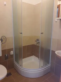 Guest House Jelsa - Image 4