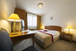 Zagreb - Image 4