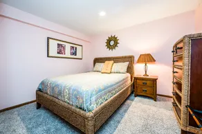Blue Jay Manor - Image 3