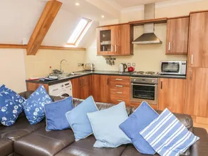 10 Jubilee Court - Image 3