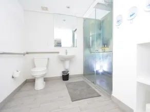 South Beach Studio in a 5 Hotel #1003 - Image 4
