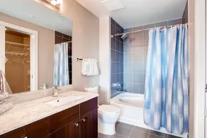 Global Luxury Suites at Park Crest Lofts - Image 2