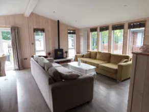 Lovely 5 Berth Lodge in North Walsham - Image 2