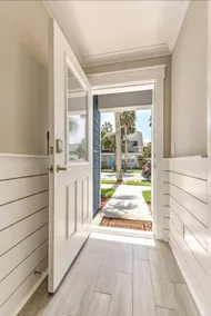 Luxury Beach House I - With Elevator - Image 2