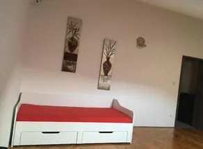 Apartment Family - Image 3