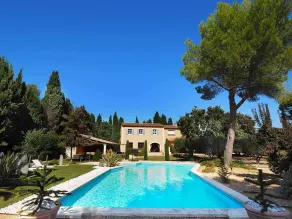 Le Clos Des Cypres - Image 3