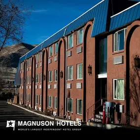 Val-U Inn - Image 1