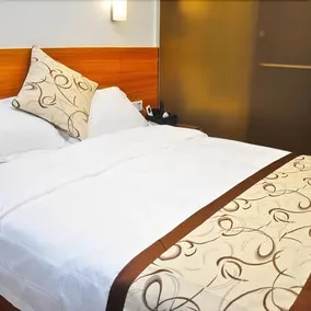 Yuan Yue Business Hotel - Image 5