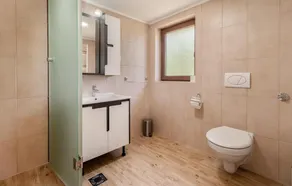 Nice Home in Jezerce With Wifi and 6 Bedrooms - Image 4